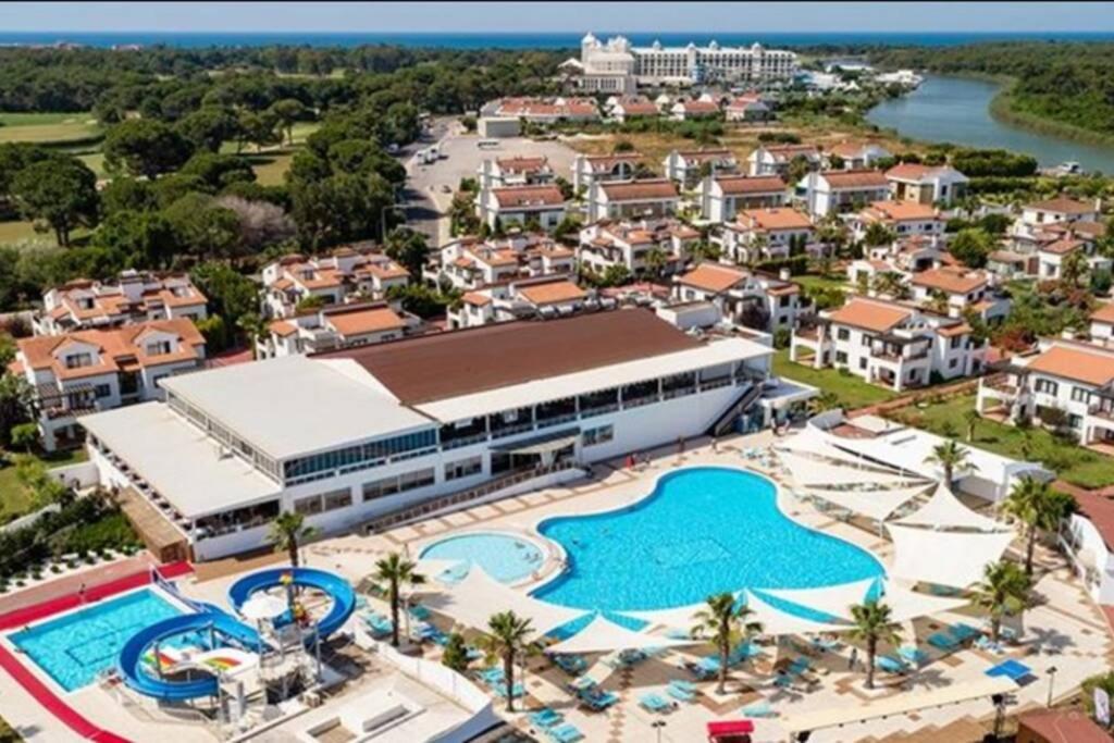 Fun&Sun Two Villas For Big Families Belek Exterior foto