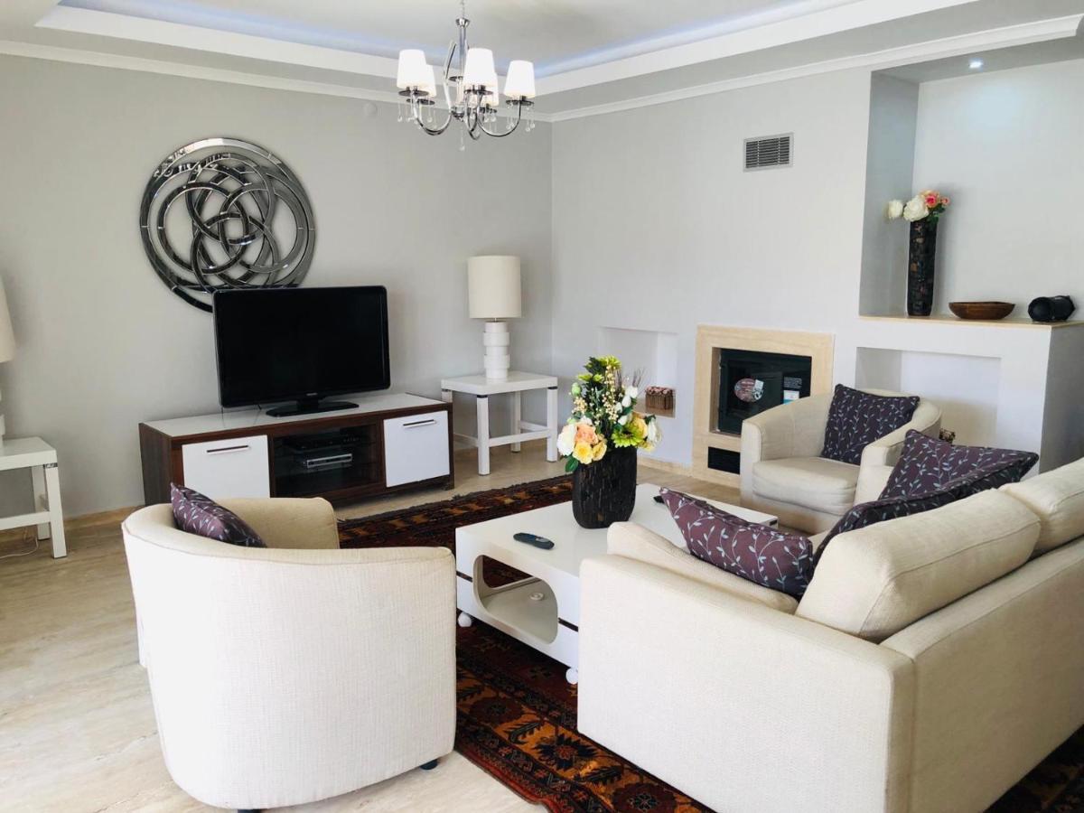 Fun&Sun Two Villas For Big Families Belek Exterior foto