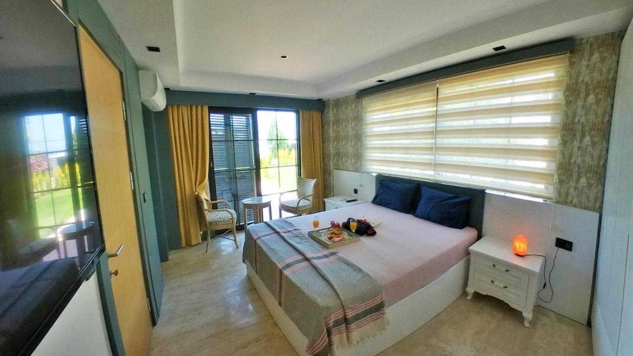 Fun&Sun Two Villas For Big Families Belek Exterior foto