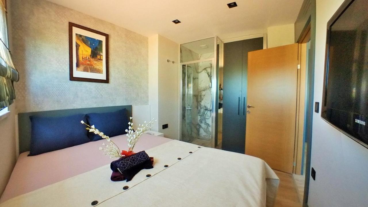 Fun&Sun Two Villas For Big Families Belek Exterior foto